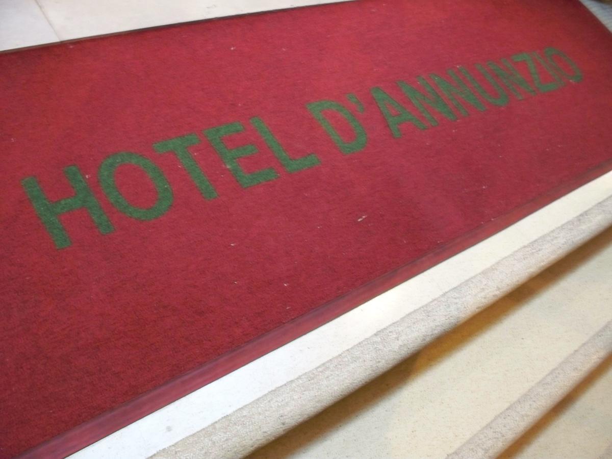 Hotel D'Annunzio Cattolica Bagian luar foto